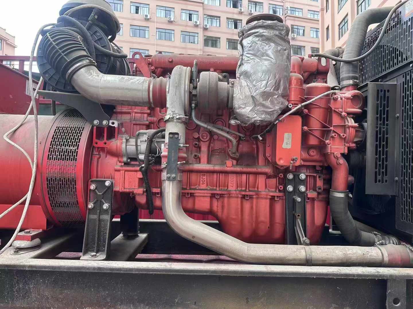 景洪如何选择适合 600kW 柴油发电机组的过载保护器？